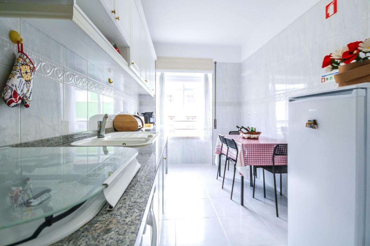 Apartamento Tejo Cacilhas Extérieur photo